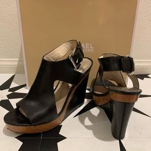 Michael By Michael Kors Josephine Wedge in 6 1/2